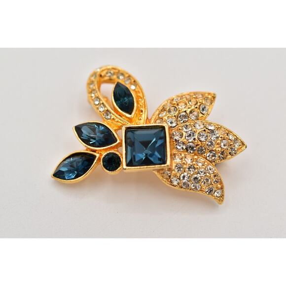Vintage Flower Crystal Pin Brooch Blue Rhinestone Gold Tone Shiny Sparkling 9B - Picture 1 of 12